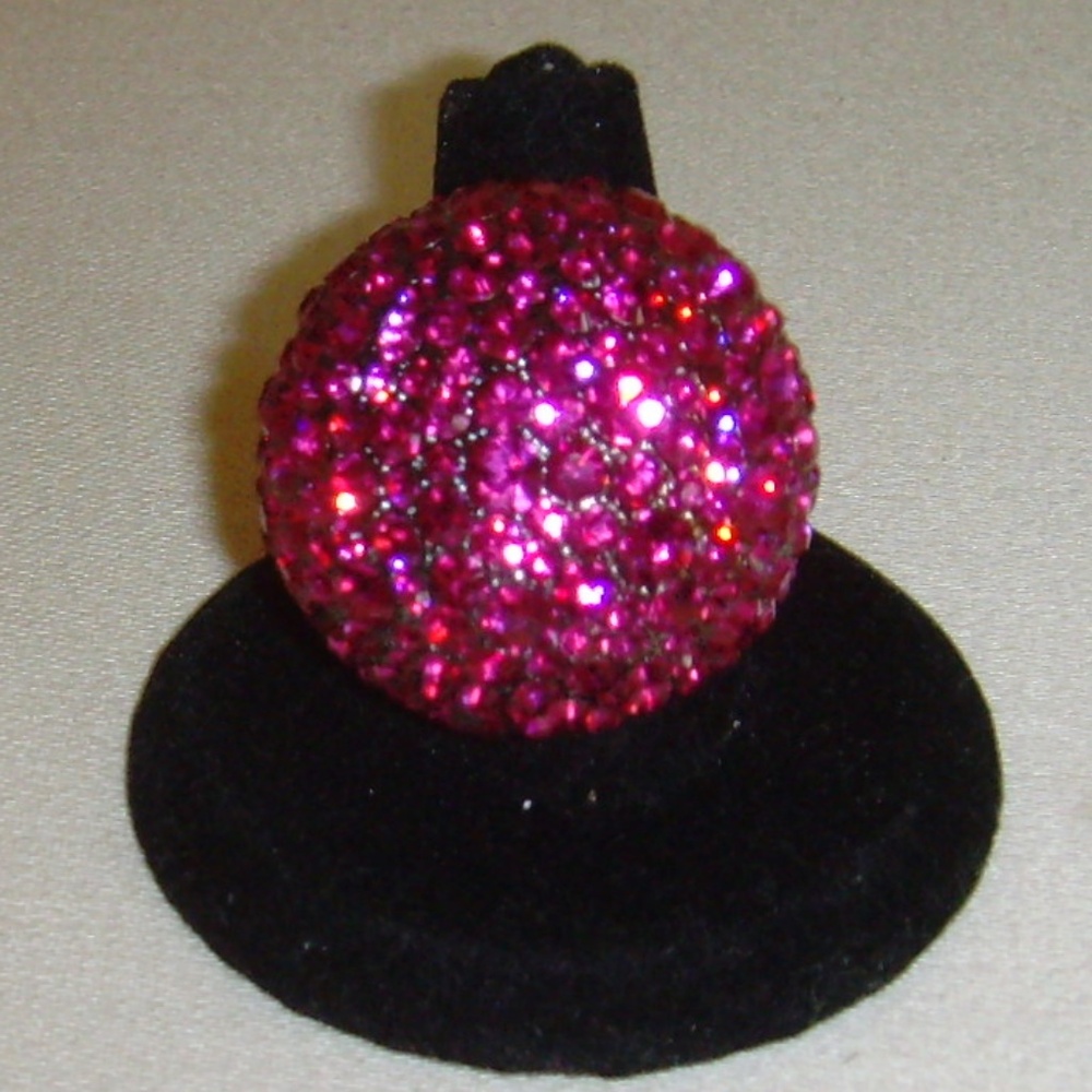 Joan Boyce Fuchsia/Hot Pink Pave Crystal Statement Ring Sz 5 3/4